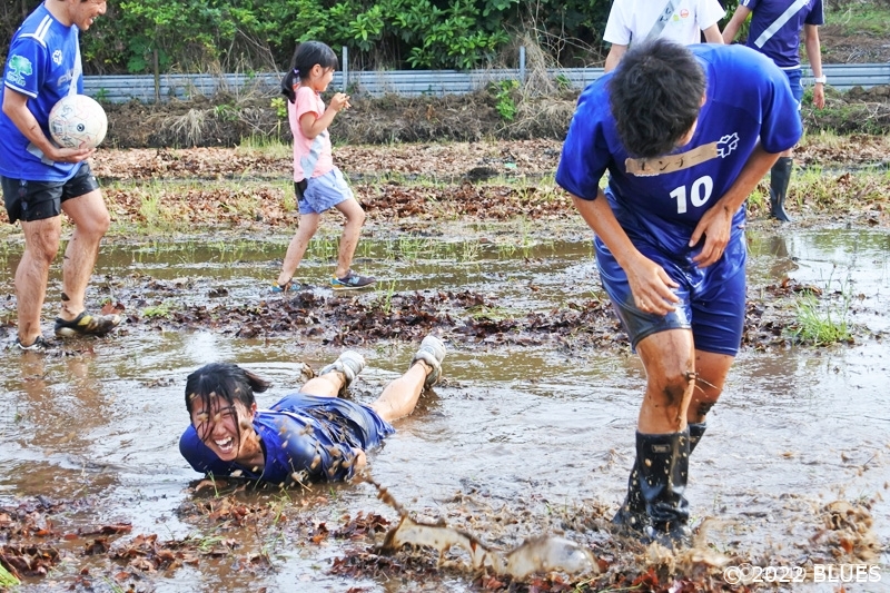 【The shot of the day】(田んぼDEサッカーBLUES CUP)