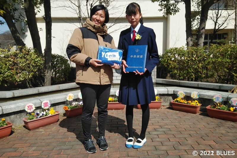 横浜市立鴨志田中学校の生徒さんから絵の贈呈