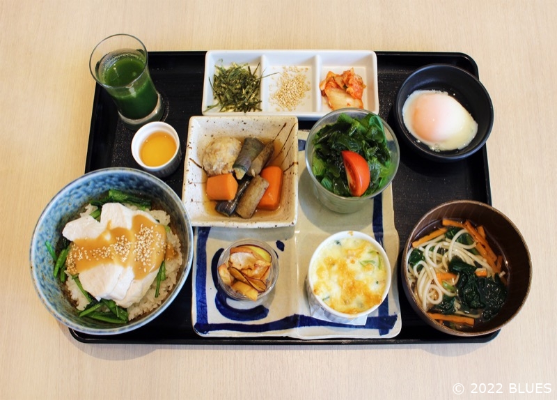 期間限定で「日体大FIELDS横浜応援企画!アスリート丼」が食べられる!