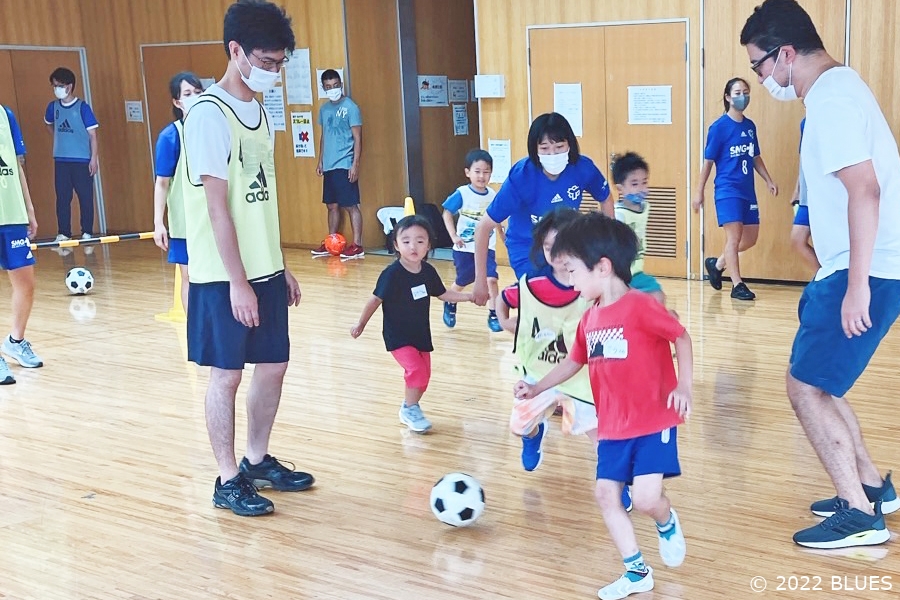 【レポート】横浜市山内地区センターで「親子ふれあいサッカー教室」
